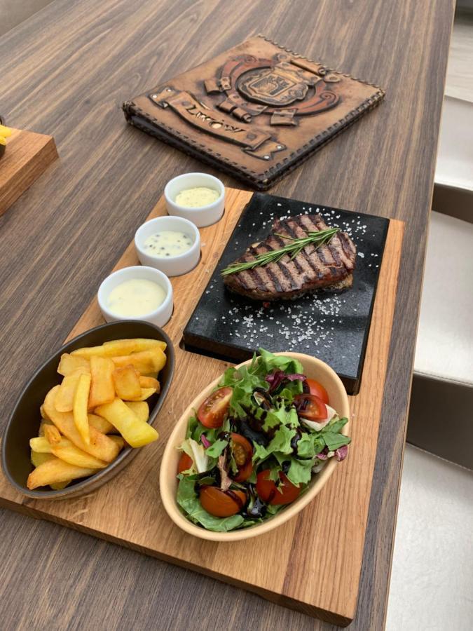 Hotel Restauracja Browar Lwow W Lublinie Eksteriør billede